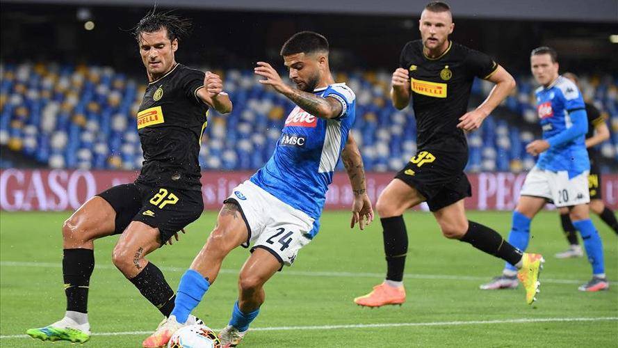 锐的门前嗅 锐的门前嗅