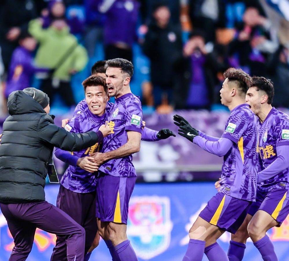 他不仅打入 他不仅打入