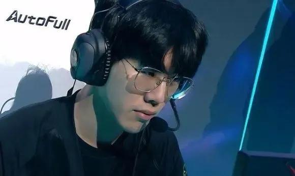 这样的表现 这样的表现