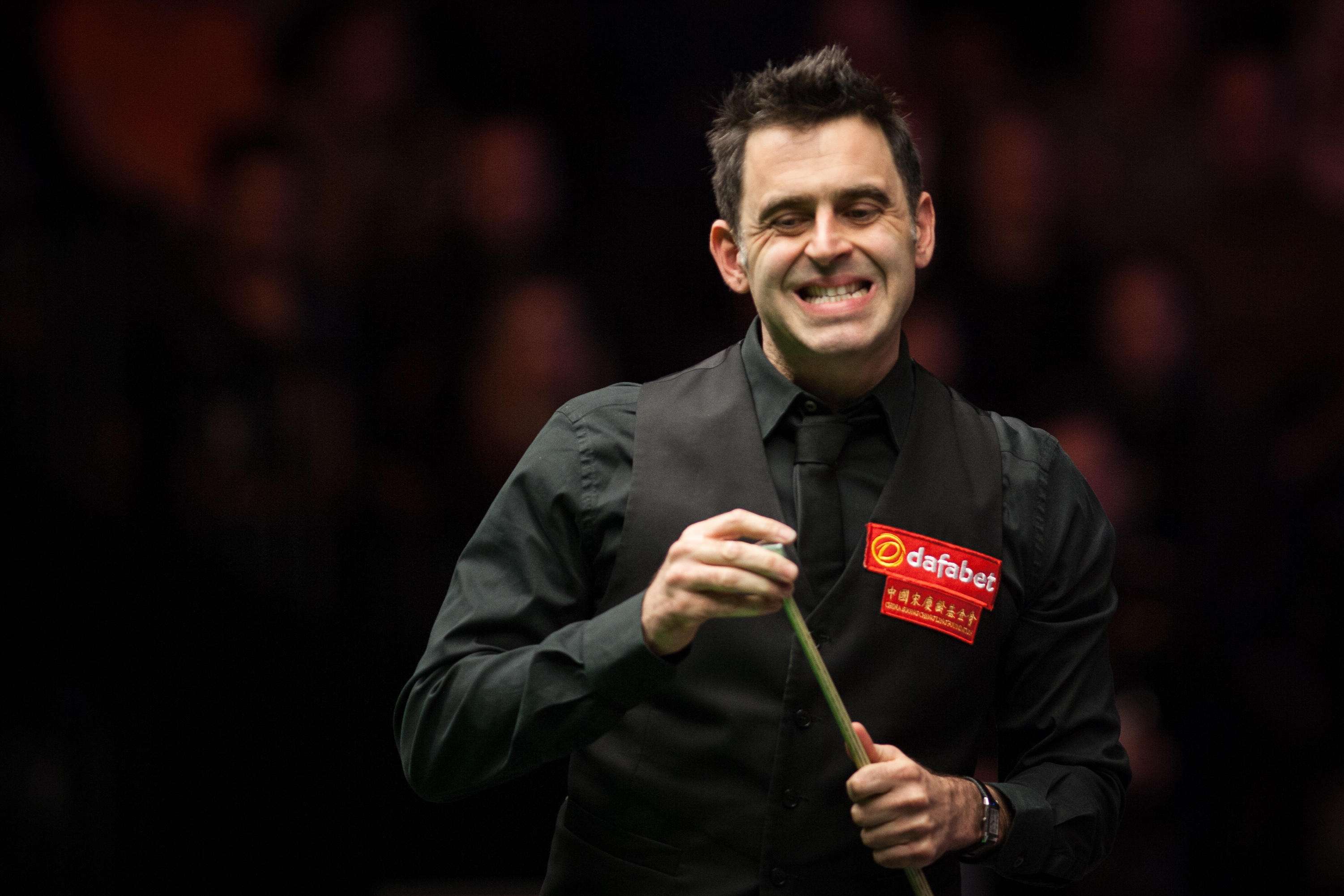 却比公牛少 却比公牛少