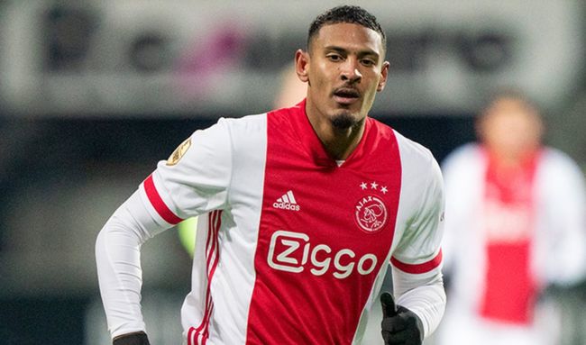 逐渐缩小与 逐渐缩小与