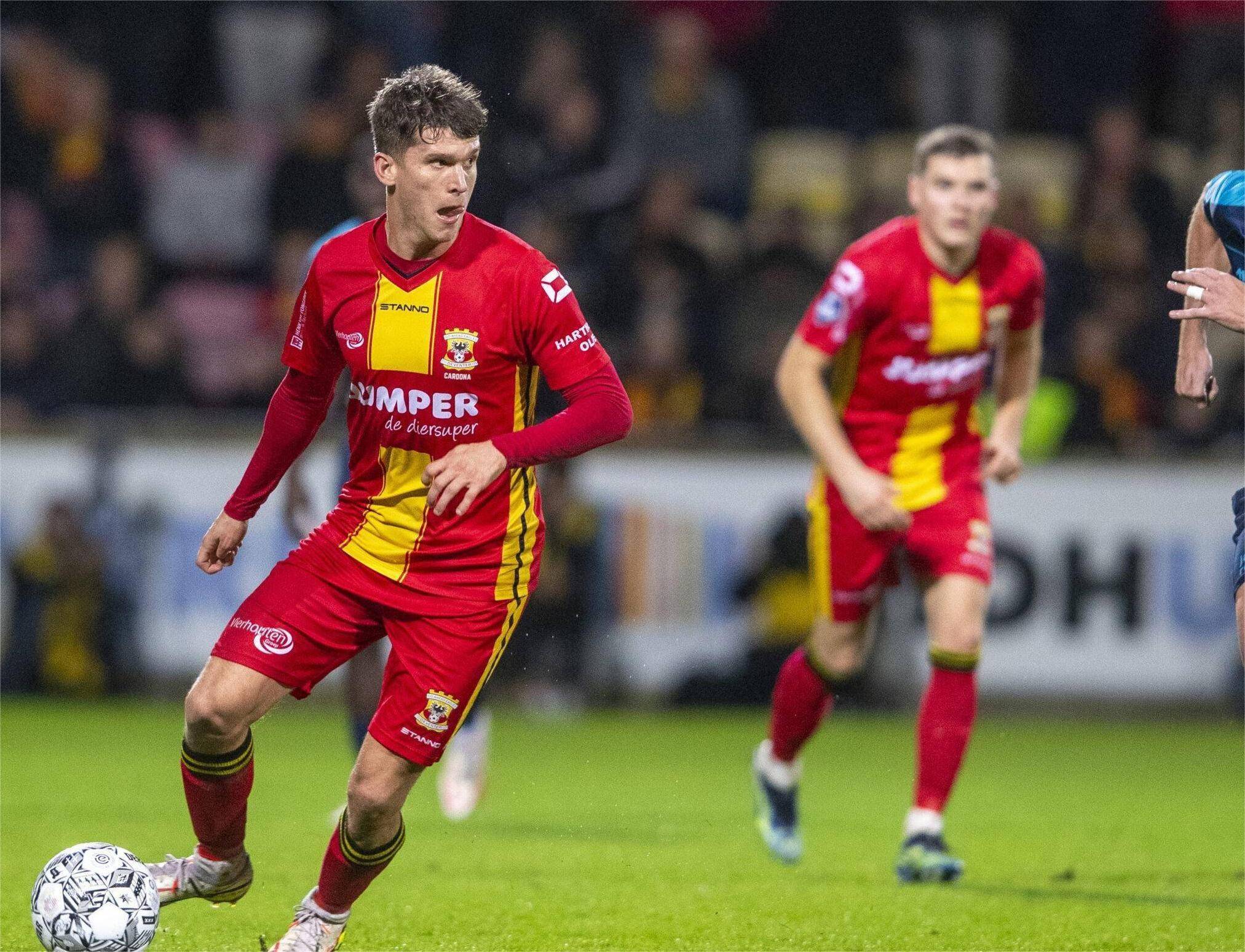 年足球的普 年足球的普